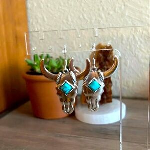 🌵🩵 Western Bull Head Shape Faux Turquoise Drop Dangle Earrings🩵🌵*